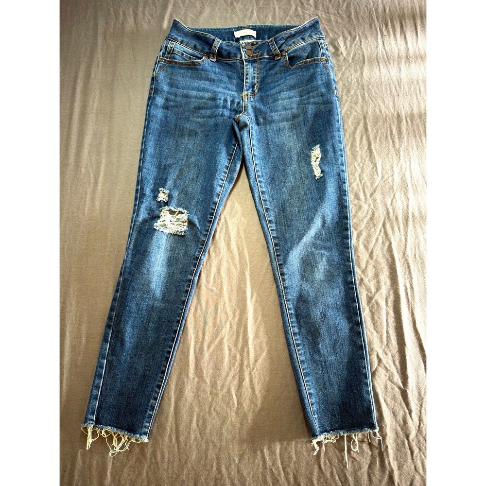 Copper Key Women's Skinny Distressed Medium Wash Blue Jeans Mid Rise Size 5
